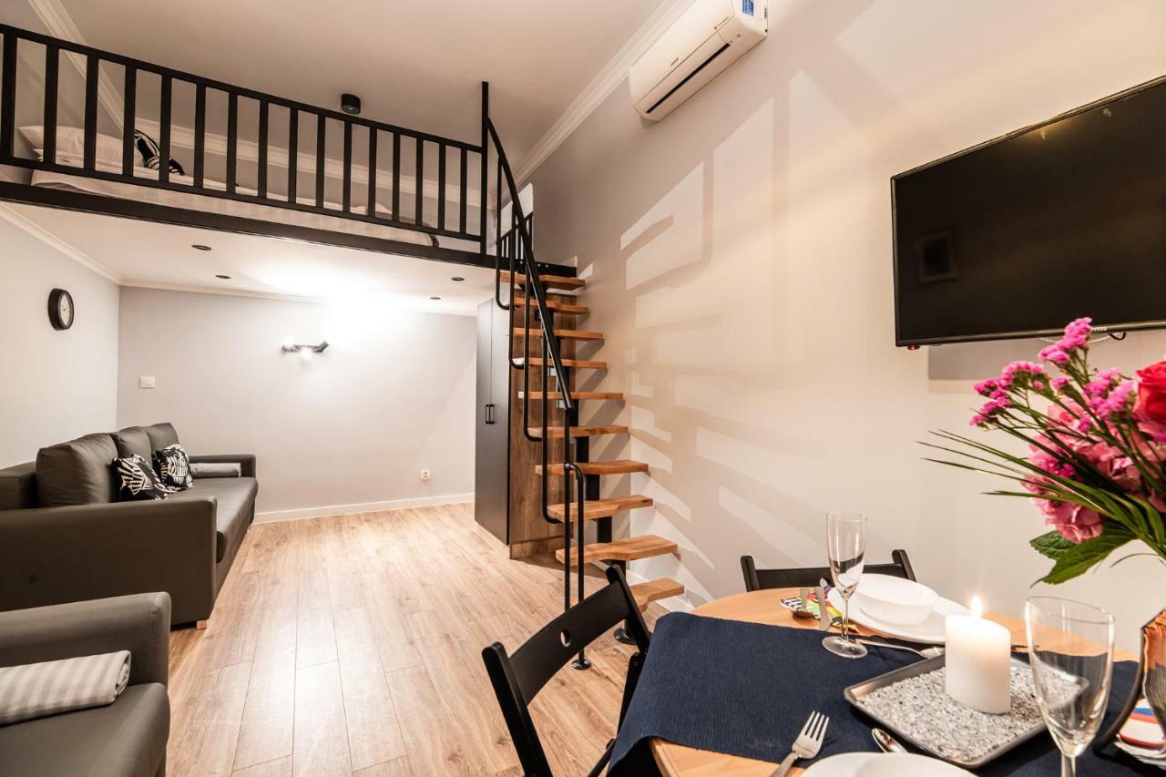 Lubomirskiego 23 Residence - Great Location, 10 Min To Main Square By Foot, Right Next To Main Rail And Bus Station クラクフ エクステリア 写真