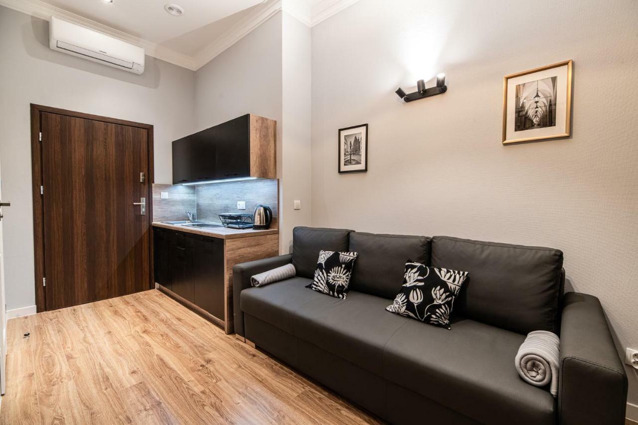Lubomirskiego 23 Residence - Great Location, 10 Min To Main Square By Foot, Right Next To Main Rail And Bus Station クラクフ エクステリア 写真