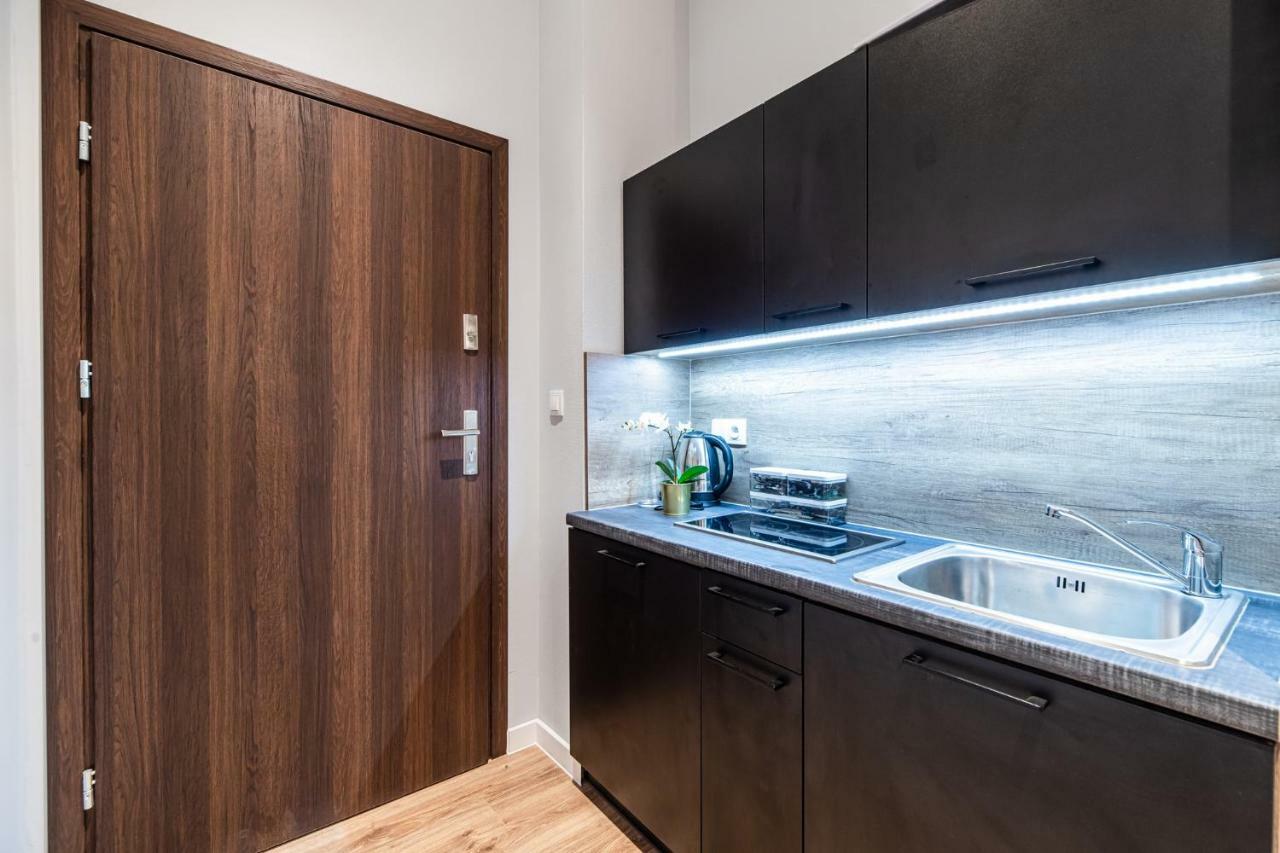 Lubomirskiego 23 Residence - Great Location, 10 Min To Main Square By Foot, Right Next To Main Rail And Bus Station クラクフ エクステリア 写真