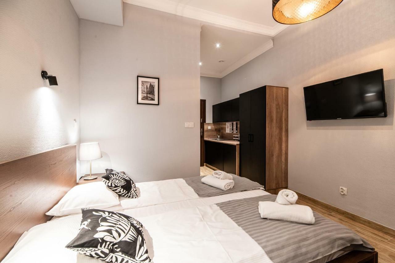 Lubomirskiego 23 Residence - Great Location, 10 Min To Main Square By Foot, Right Next To Main Rail And Bus Station クラクフ エクステリア 写真